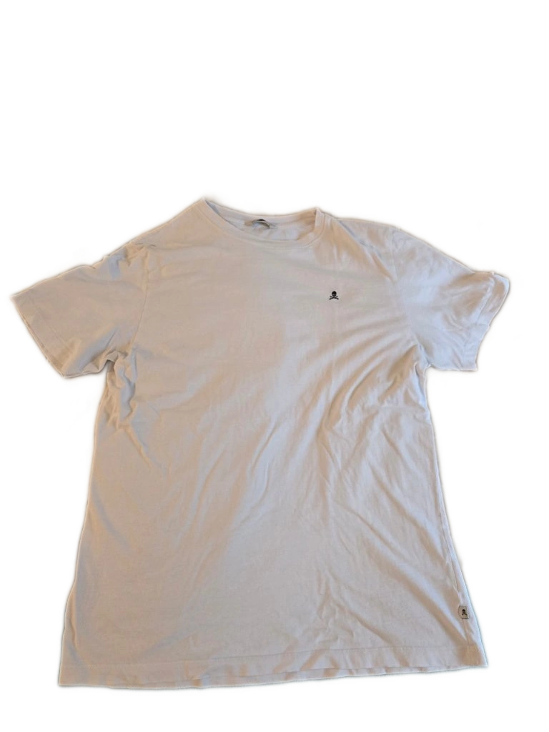 Camiseta Blanca con Detalle de Calavera